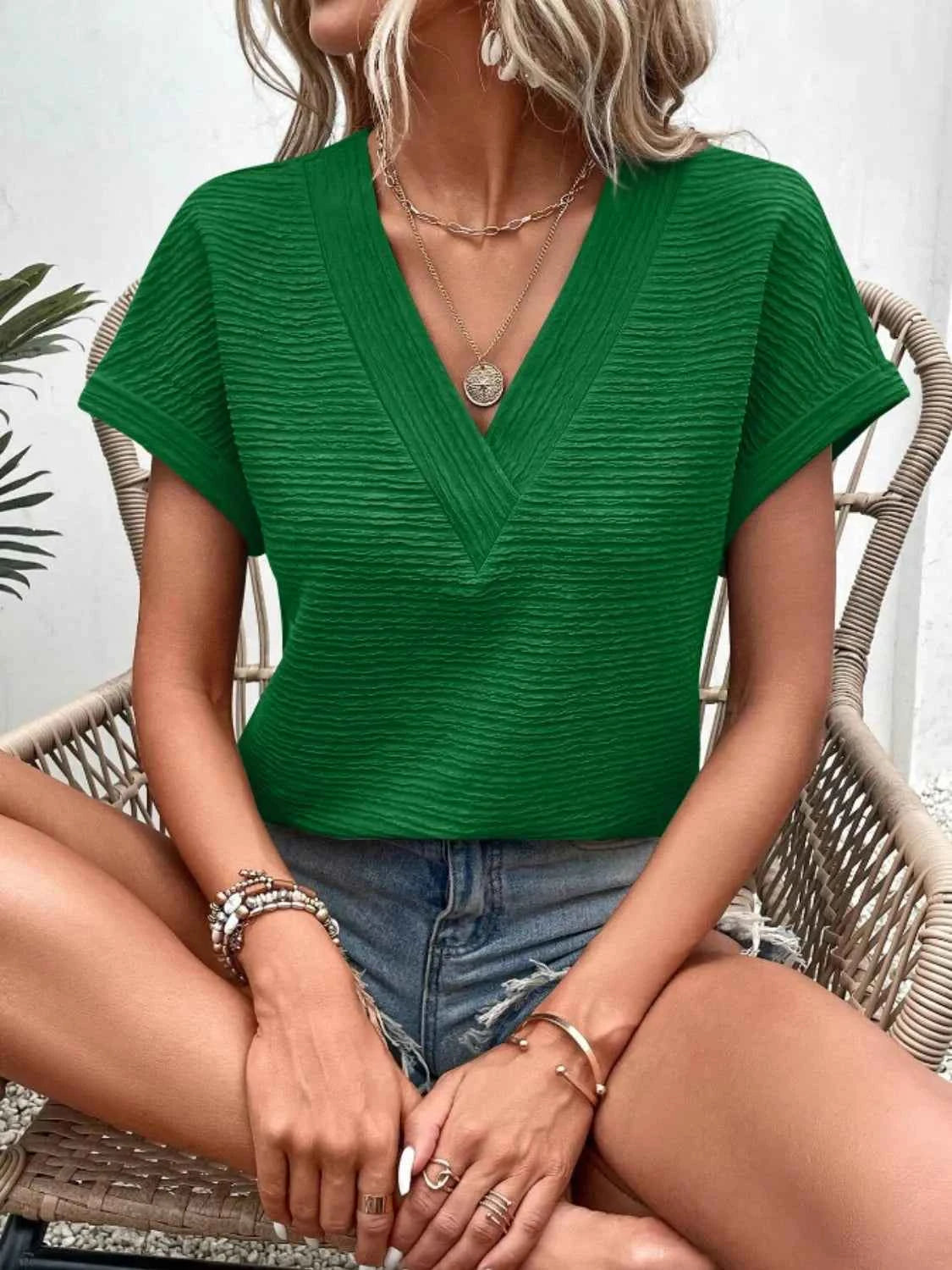 Signature Textured Solid Color Short Sleeve Top Dark Green XS