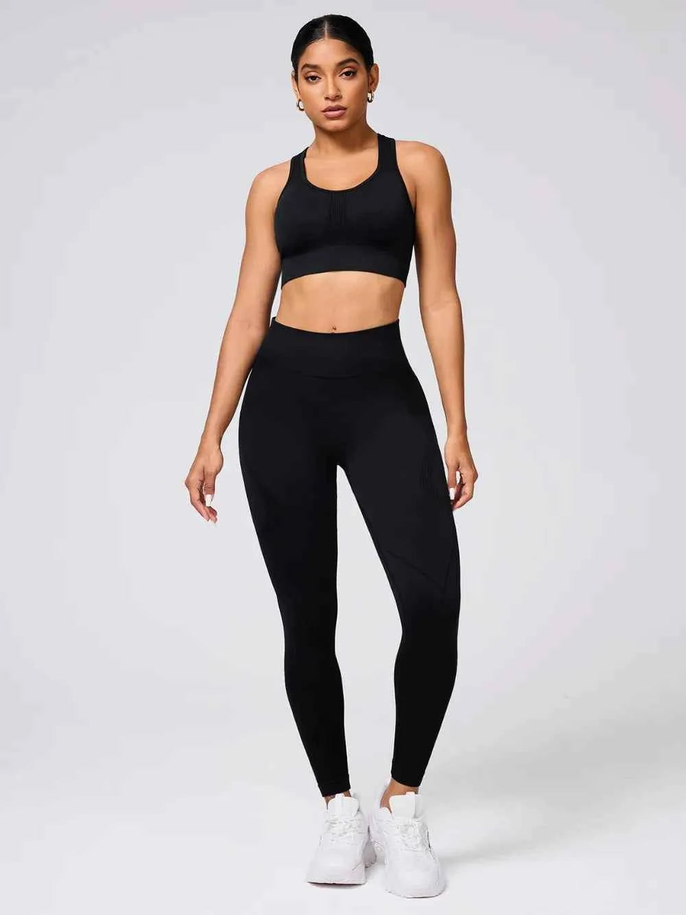 Signature Round Neck Wide Strap Tank and Leggings Active Set Black S
