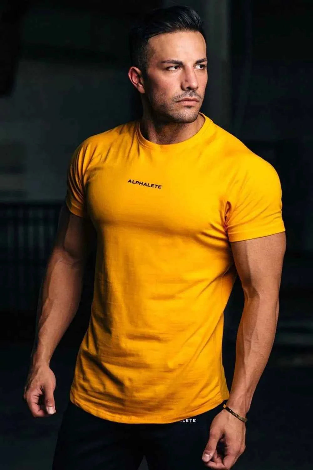 Men's Plus Size Letter Round Neck Short Sleeve T-Shirt Gold