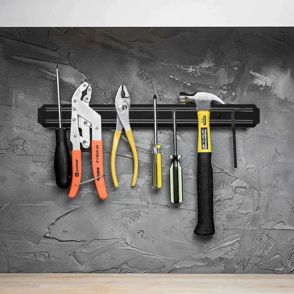 Kitchen Wall Mounted Magnetic Knife Holder Hardware Tools Absorbent Simple Multifunctional Shelf Plastic Stripe