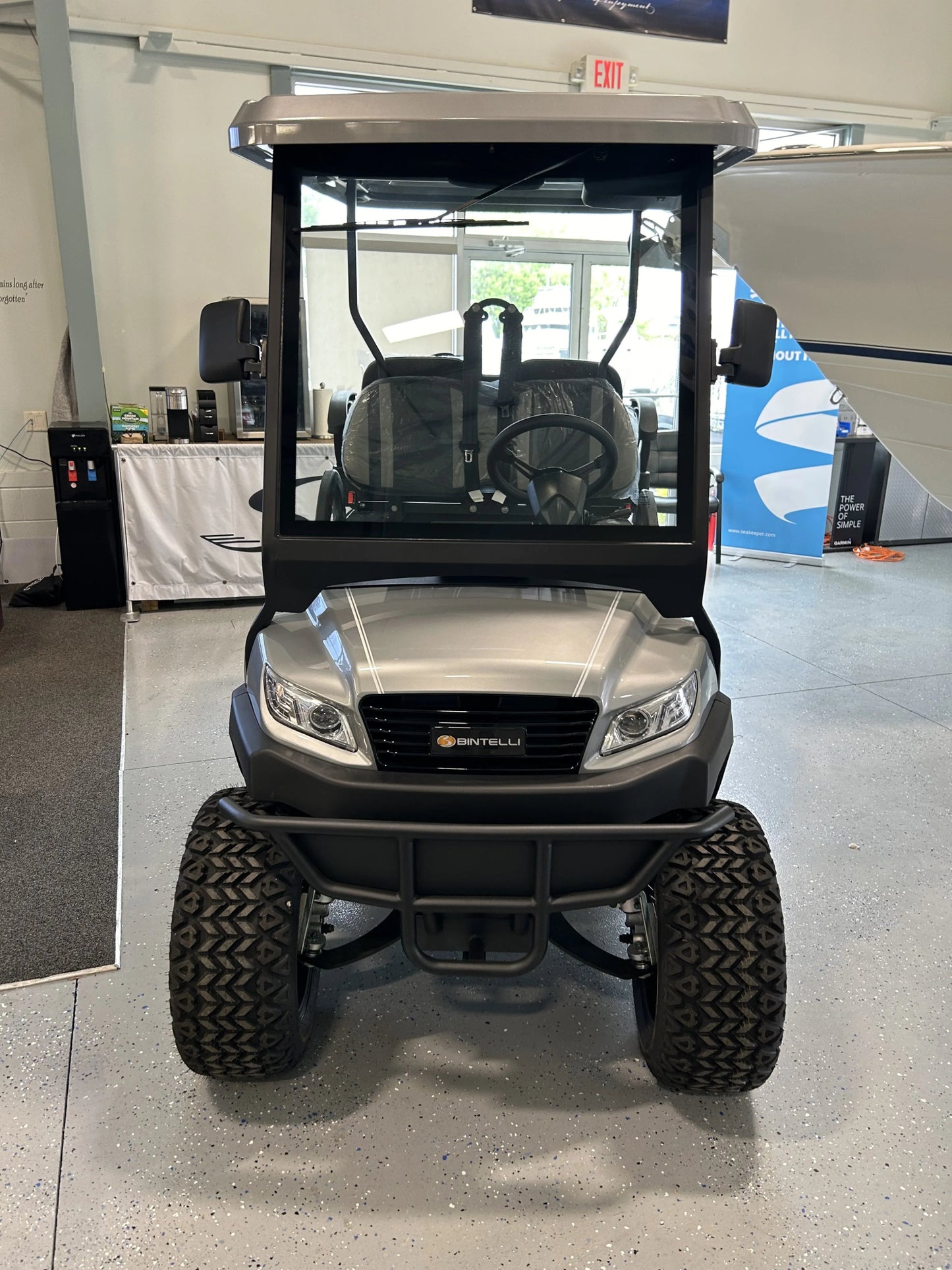 Premium 2024 Bint-ellii BEYOND 4PR LIFTED Golf Cart - Ultimate Luxury on the Green
