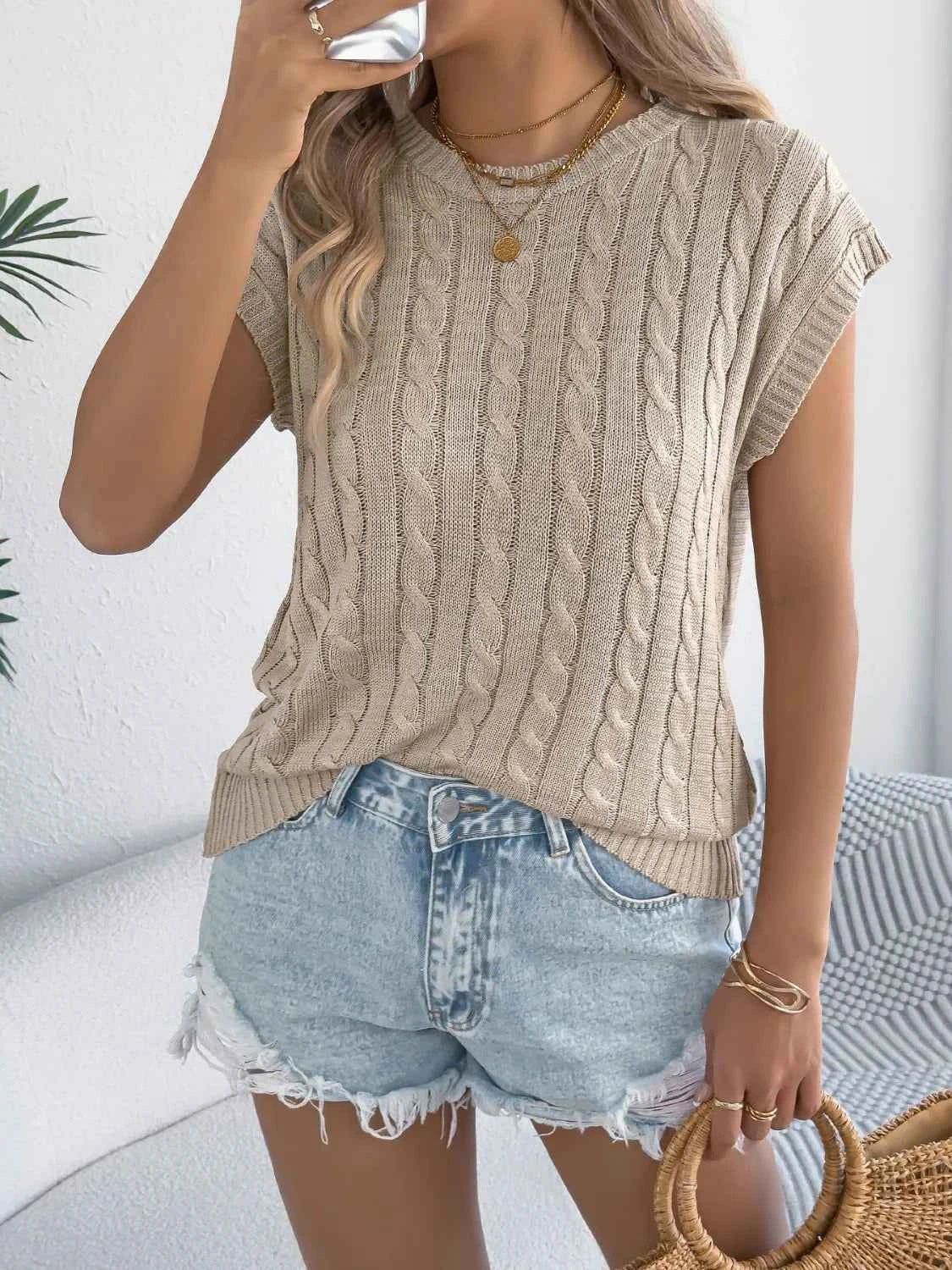 Cable-Knit Round Neck Knit Top