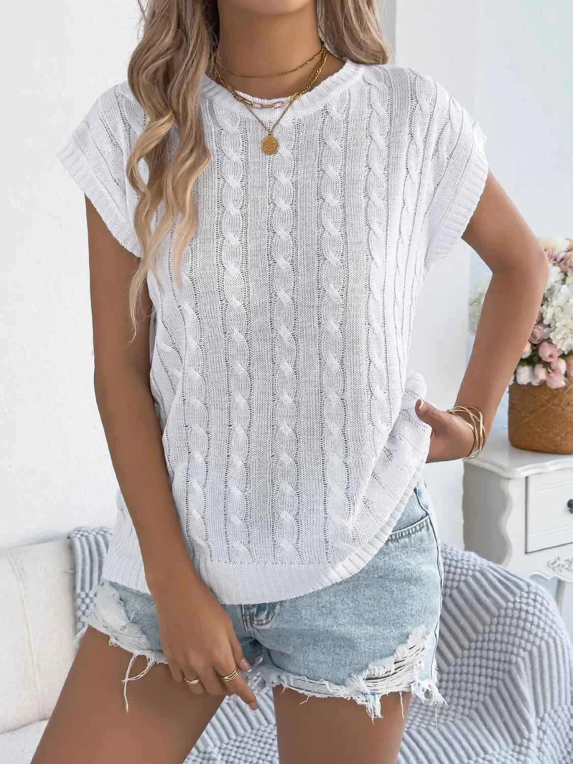 Cable-Knit Round Neck Knit Top
