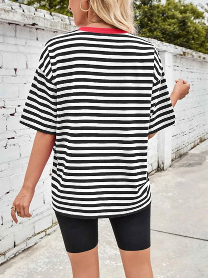 Contrast Striped Round Neck T-Shirt